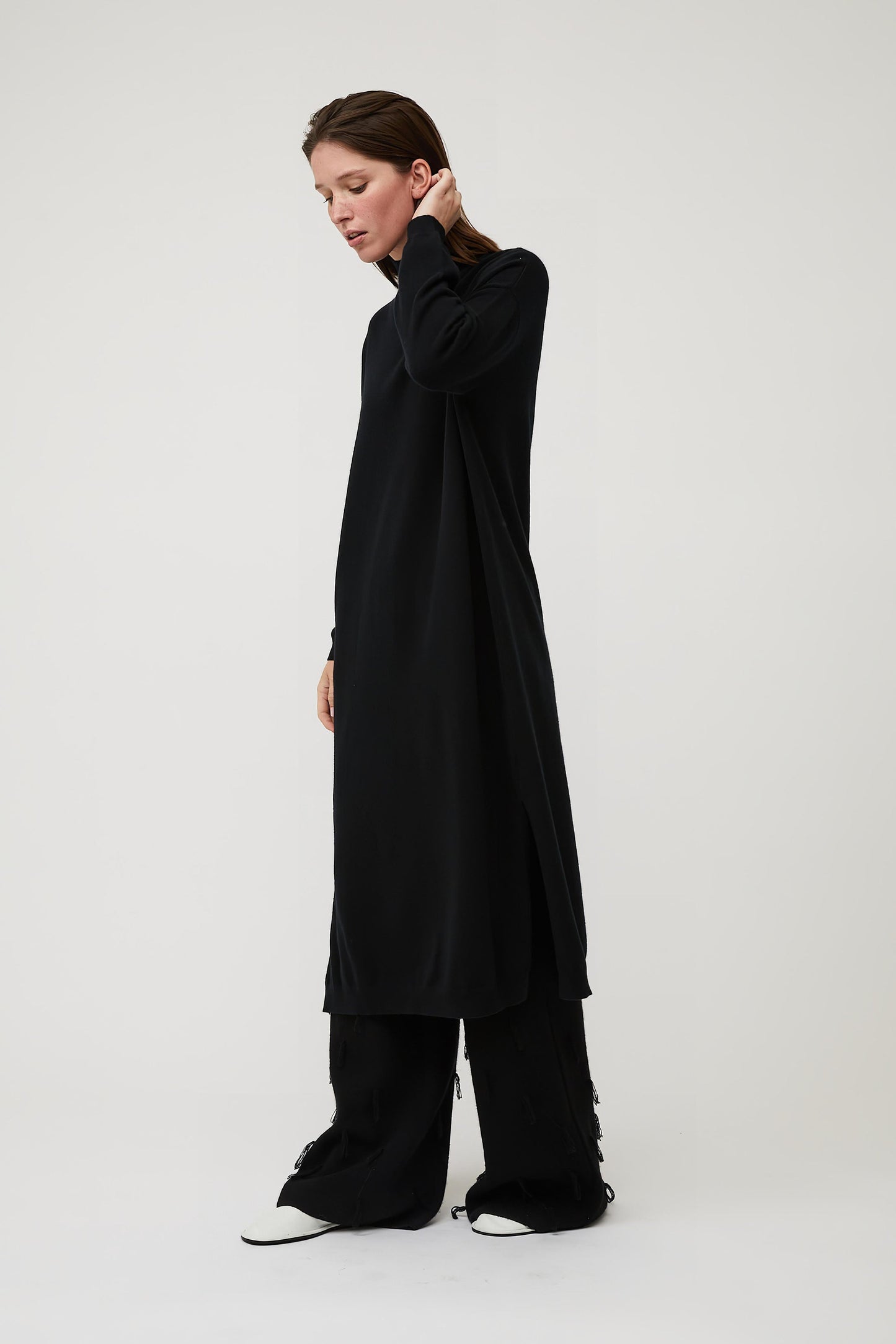 Anau Dress in Black