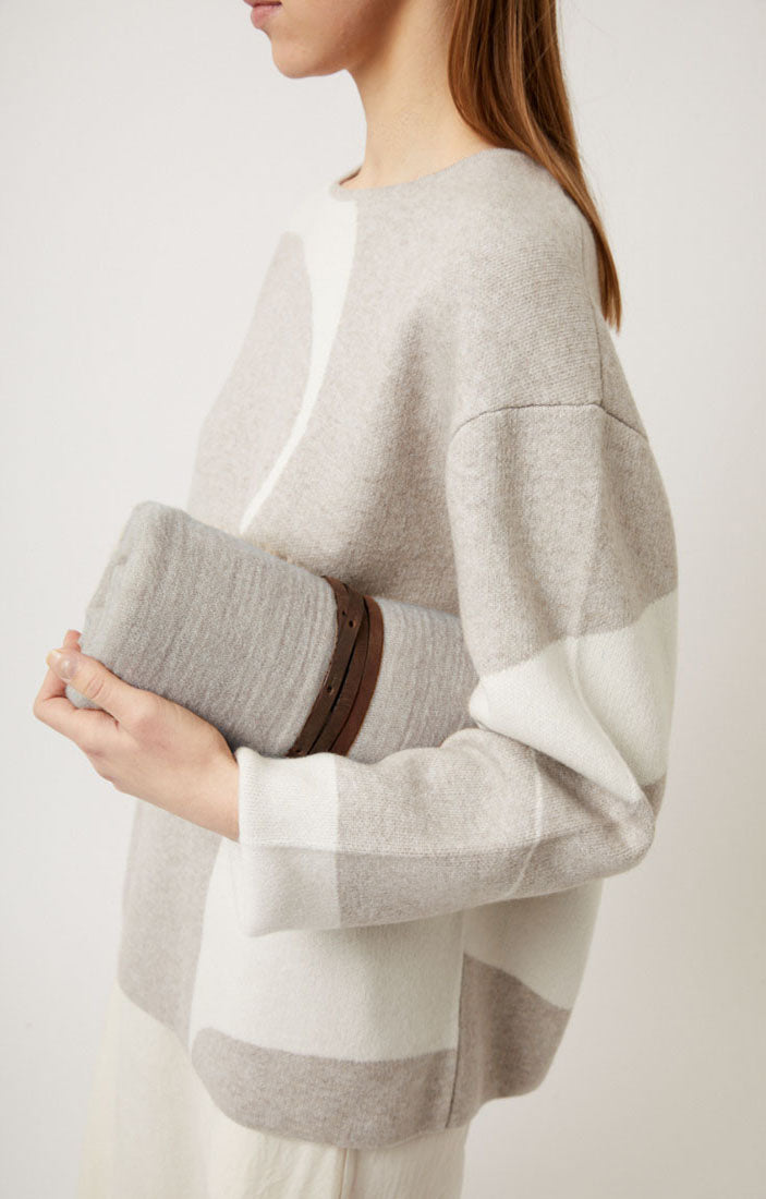 Esra Travel Throw